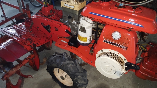 รถยกร่อง คลุมพสาติก อุปกรณ์ครบ สอบถามได้ต่อรองได้ขายได้ขาย