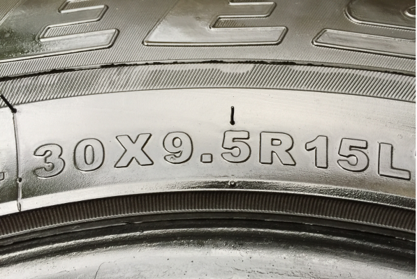 ยาง All Deestone 30 9.5 R15 ปี15 ดอกเต็ม ไม่มีปะ เนื้อนิ่มๆ ใช้ยาว ราคาไม่แพง ยาง All Deestone 30 9.5 R15 ปี15 ดอกเต็ม ไม่มีปะ เนื้อนิ่มๆ ใช้ยาว ราคาไม่แพง