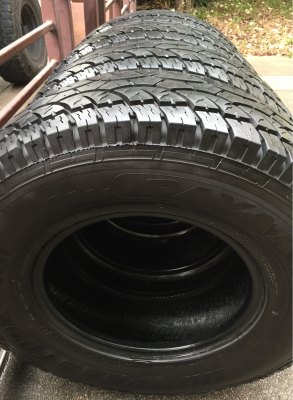 ยาง All Deestone 30 9.5 R15 ปี15 ดอกเต็ม ไม่มีปะ เนื้อนิ่มๆ ใช้ยาว ราคาไม่แพง ยาง All Deestone 30 9.5 R15 ปี15 ดอกเต็ม ไม่มีปะ เนื้อนิ่มๆ ใช้ยาว ราคาไม่แพง