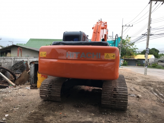 ขายด่วน HITACHI ZX200-1 ทำใหม่หมดทั้งคันครับไม่มีรั้วชึม