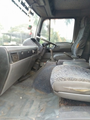 ขายHinoFC3j165้hp  กระบะเลศทั้งใบยาว5.5เมตรต่อใหม่3แสนไม่พอ  เอกสานพร้อมโอน