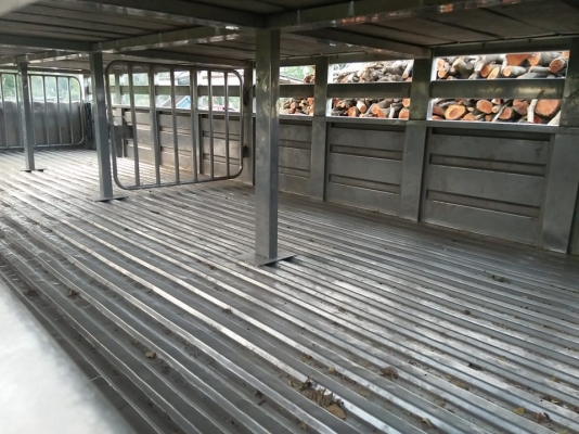 ขายHinoFC3j165้hp  กระบะเลศทั้งใบยาว5.5เมตรต่อใหม่3แสนไม่พอ  เอกสานพร้อมโอน