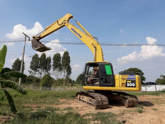 KOMATSU PC200-8 เครื่องดี โซ่หนา พร้อมใช้ เอกสารเล่มทะเบียน