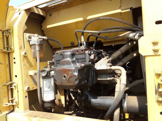 KOMATSU PC200-8 เครื่องดี โซ่หนา พร้อมใช้ เอกสารเล่มทะเบียน