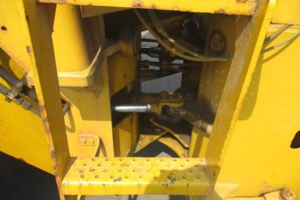 ขายรถตักล้อยาง KOMATSU 515 (สภาพดีมาก)