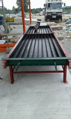 ขายแบบเสารั้ว หน้า 3  ยาว 4เมตร   (พร้อมส่ง)  ตามระยะทาง