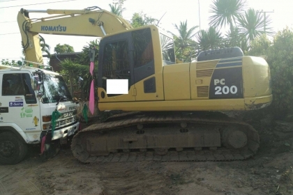 ขาย!! &gt;&gt;&gt; Komatsu Pc200 รุ่น 8 พร้อมใช้&lt;&lt;&lt; เบอร์ติดต่อ 098-7155789