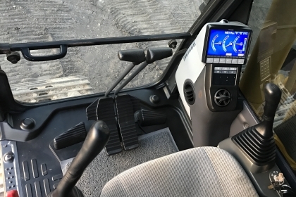 ขาย!! &gt;&gt;&gt; Komatsu Pc200 รุ่น 8 MO สวยเต็ม ไมล์ 5,100ชั่วโมง &lt;&lt;&lt; เบอร์ติดต่อ 098-7155789