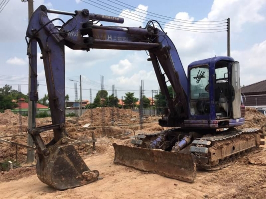 KOMATSU PC128UU-1E ราคา 575,000 บาท เครื่อง คามิ้นท์ดี  ปั้มแรง โช่หนา เอวแน่น ไฟฟ้าตัด เอกสารชื้อขาย  รถอยู่ จ.สกลนคร โทร&amp;ไอดีไลน์ 0610710295