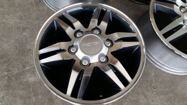 ขายล้อแม็ก Isuzu ก้ามปู 16" สนใจติดต่อร้าน ก.เจริญการยางครับ 081-3747940 ขายล้อแม็ก Isuzu ก้ามปู 16" สนใจติดต่อร้าน ก.เจริญการยางครับ 081-3747940