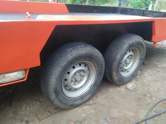 ขายเทเลอร์ ลากรถเกี่ยว มีระบบเบรค เล่มทะเบียนพร้อม