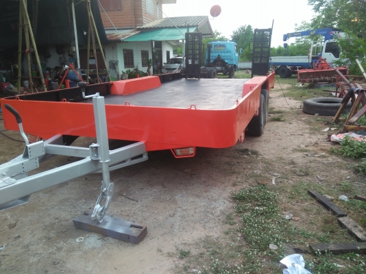 ขายเทเลอร์ ลากรถเกี่ยว มีระบบเบรค เล่มทะเบียนพร้อม