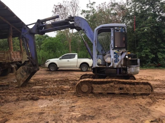 ขาย 395,000 บาท KOMATSU PC 75 UU-2 เครื่องดี ปั้มแรง โช่หนา  เอวแน่น พร้อมใช้งาน เอกสารชื้อขาย   รถอยู่ จ.อำนาจเจริญ โทร&amp;ไอดีไลน์ 0610710295