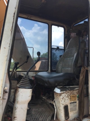 KOMATSU PC120-5 ราคา 495,000 บาท เครื่องดี ปั้มแรง โช่หนา เอวแน่น ไฟฟ้าตัด เอกสารอินวอยท์   รถอยู่ จ.สกลนคร โทร&amp;ไอดีไลน์ 0610710295