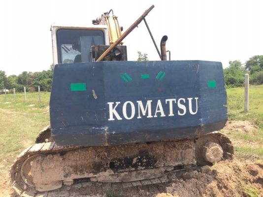 KOMATSU PC120-5 ราคา 495,000 บาท เครื่องดี ปั้มแรง โช่หนา เอวแน่น ไฟฟ้าตัด เอกสารอินวอยท์   รถอยู่ จ.สกลนคร โทร&amp;ไอดีไลน์ 0610710295