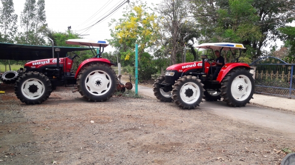 ขายครับแช้มMX954อุปกรดันหน้าผานหลังมี2คันสนใจ0868026494