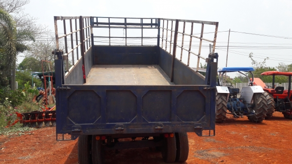 ขายฝอด3สูบ60แรงพร้อมเทนเลอดั้ม10ตันราคา270000ใครหายู่ไม่ผิดหวังแน่นอน0868026494