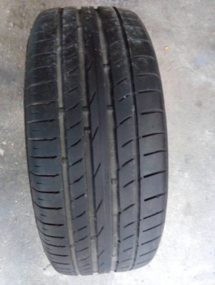 ขายยาง225 55 17มี4เส้น ขายยาง225 55 17มี4เส้น