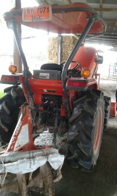 รถไถ 36 แรงปี  53 อุปกร 2 อย่าง   ซ. ม  1200   นิด ฯฯ มือ ราคาเบาฯฯ  255000   บาท  วันทูคอล 098 668-3479 dtac 094 283-9369 สิทธิ์ คับ