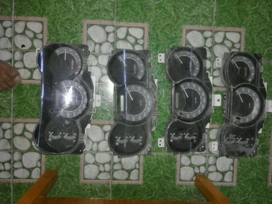 จอไมล์ TOYOTA vigo จอไมล์ TOYOTA vigo