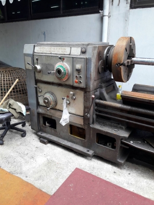 ขายเครื่องกลึงยาว3เมตรวงสวิง630เมตรรู4นิ้ว3เพลาพร้อมใช้ราคากันเองครับ