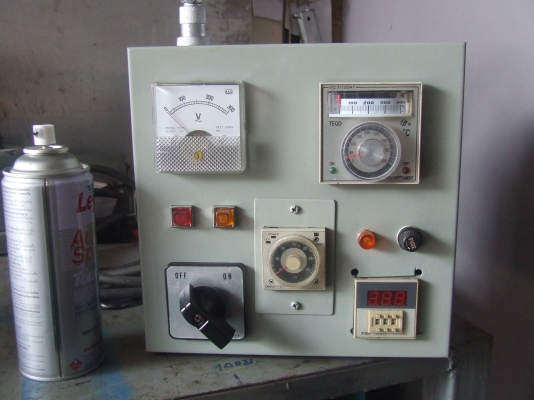 ขายเครื่องควบคุมความร้อน  มีเซ็นเซอร์จับอุณภูมิ