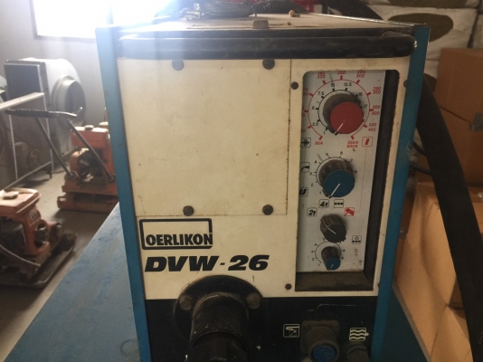 ตู้เชื่อมอาร์กอน Air Liquide DVW-26 ตู้เชื่อมอาร์กอน Air Liquide DVW-26