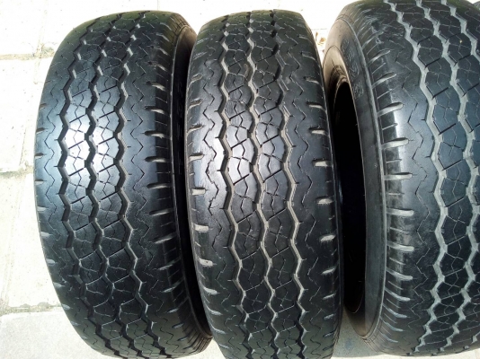 215/70R15 BRIDGESTONE R623 ดอกหนา ชุด 4 เส้น tel.081-427-3941 215/70R15 BRIDGESTONE R623 ดอกหนา ชุด 4 เส้น tel.081-427-3941