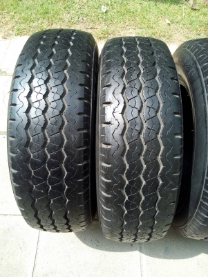 215/70R15 BRIDGESTONE R623 ดอกหนา ชุด 4 เส้น tel.081-427-3941 215/70R15 BRIDGESTONE R623 ดอกหนา ชุด 4 เส้น tel.081-427-3941