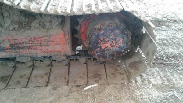 HITACHI EX 200-3ราคา 485,000 บาท เครื่องดี ปั้มแรง โช่หนา เอวแน่น ไฟฟ้ามี เอกสารเล่มทะเบียน  รถอยู่ จ.สุรินทร์ โทร&amp;ไอดีไลน์ 0610710295