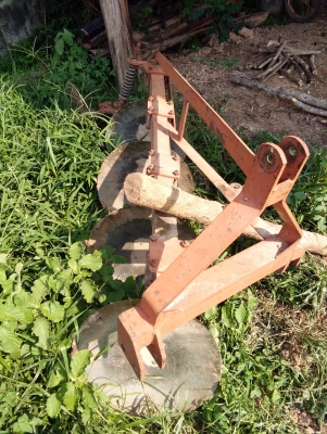 ขายผานรถไถ 4 บุกเบิก  lcs  22 "