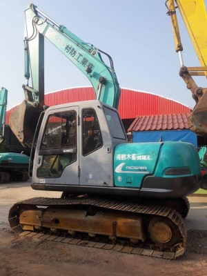 ขายค่ะ..KOBELCO  SK120-3  มาร์คไฟว์  ซุปเปอร์  เก่าญี่ปุ่นแท้  สภาพสวย  เครื่องปั๊มดี  ใช้งานมาแค่  6,XXX  ชั่วโมง..โทร  089-3818694  ดวงนภา