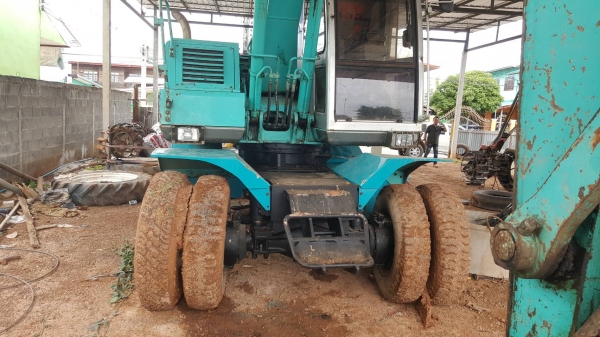 ขาย แบคโฮล้อยาง 4WD KOBELCO SK100W YE03 สภาพสวยพร้อมใช้งาน เครื่องดี ปั้มแรง ไฟฟ้าครบ เอกสารใบอินวอยซ์