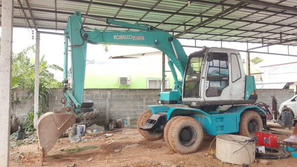 ขาย แบคโฮล้อยาง 4WD KOBELCO SK100W YE03 สภาพสวยพร้อมใช้งาน เครื่องดี ปั้มแรง ไฟฟ้าครบ เอกสารใบอินวอยซ์