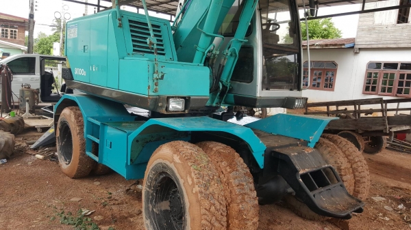 ขาย แบคโฮล้อยาง 4WD KOBELCO SK100W YE03 สภาพสวยพร้อมใช้งาน เครื่องดี ปั้มแรง ไฟฟ้าครบ เอกสารใบอินวอยซ์