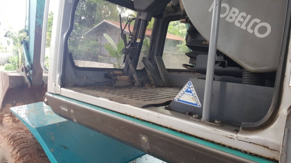 ขาย แบคโฮล้อยาง 4WD KOBELCO SK100W YE03 สภาพสวยพร้อมใช้งาน เครื่องดี ปั้มแรง ไฟฟ้าครบ เอกสารใบอินวอยซ์