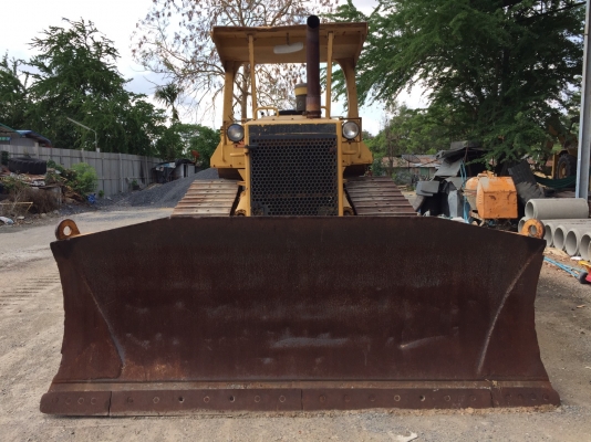 ขายรถแทรกเตอร์ CAT D5H XL SERIESL ll รถสวย สะภาพเก่านอก เกียร์ท๊อก 123 ผานดัน ปรับได้ 5 ทิศทาง ระบบการใช้งานสมบูรณ์ 100\%  เอกสารเล่มทะเบียน สีเดิมๆจากนอก ปี.55 ราคา.1150000 สนใจโทร.ไอดีลาย.0813531946 รถอยู่.ลำลูกกา