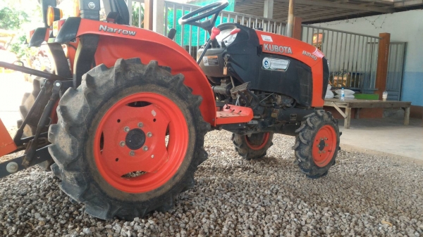 สามย่านแทรคเตอร์  ขายรถไถ KUBOTA B2140 2เพลา 186ชม.เข้าร่องอ้อยได้ รถพร้อมใช้งาน ราคา 175,000 มีรถขนส่งบริการ ร้านสามย่านแทรคเตอร์ อ.แกลง จ.ระยอง 0897489639,0818618678,0899347475 https://www.facebook.com/DC-Tractor-Rayong-3071545327?/shop? id line=0897489