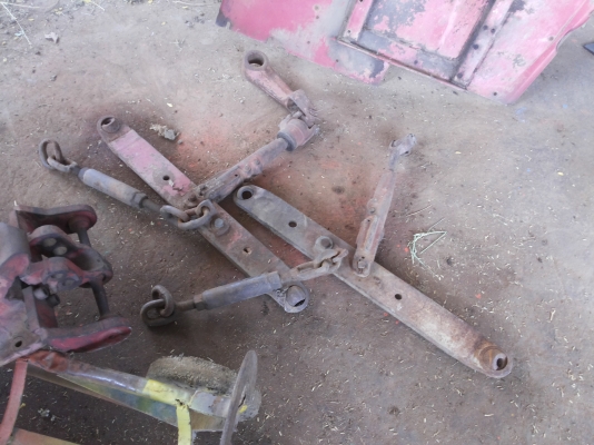 แขนลากรถไถใหญ่