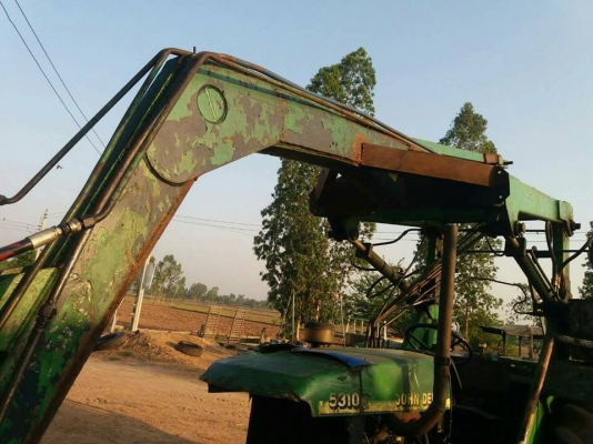 ขายรถไถคีบ จอห์นเดียร 5310 คีบอ้อยสภาพพร้อมใช้งาน