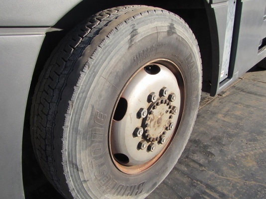 ขายรถเครน ยี่ห้อ KATO รุ่น KR10HM-L