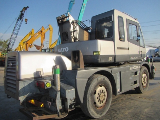 ขายรถเครน ยี่ห้อ KATO รุ่น KR10HM-L