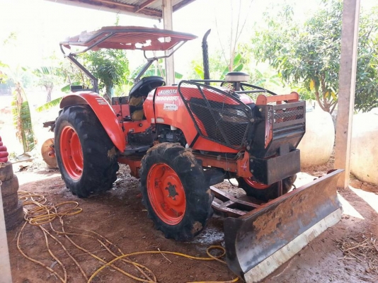 ขายรถไถราคาถูก M6040 อุปกรณ์ ดันหน้า ผานหลัง รถปี53 สภาพสวยพร้อมใช้งาน เอกสารพร้อมโอน สนใจโทร 090-8588220คุณนะ 093-3258446คุณบิว เว็บไซต์ส่วนตัว www.narong2truck.com www.truck.in.th/498 ID: narong498 ID: 09332584461 เพจ Facebook ณรงค์ ซื้อขายรถมือสอง กลุ่