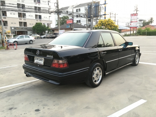 ขาย BENZ W124 300E สวยๆ