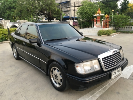 ขาย BENZ W124 300E สวยๆ ขาย BENZ W124 300E สวยๆ