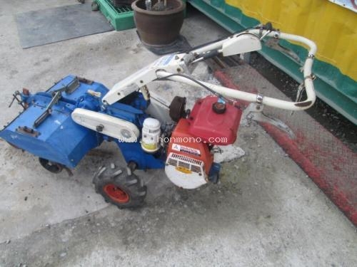 ราคาพิเศษ15,000 บาท รถพรวนดินเดินตาม OREC รุ่น SR-551 รหัส 80904292 ติดต่อ 081-8283376  www.nihonmono.com