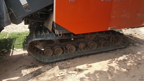 ขายรถเกี่ยวข้าวคูโบต้า95GMพลัสปี55 ทำงาน1621 ชม. พร้อมรถลากสาลี่เทรลเลอร์ เอกสารเล่มทะเบียนครบ