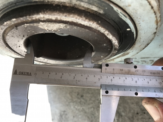 ( เหลือ 2ตัวครับ )ขายมอเตอร์เกียร์เพลาสวม Hyponic drive Sumitomo 2HP. 380V อัตราทด 1:100 มีระบบเบรคในตัว สภาพสวยมาก วิ่งนิ่มเดิมๆ พร้อมใช้งาน มี 3ชุดครับ ( เหลือ 2ตัวครับ )ขายมอเตอร์เกียร์เพลาสวม Hyponic drive Sumitomo 2HP. 380V อัตราทด 1:100 มีระบบเบรคในตัว สภาพสวยมาก วิ่งนิ่มเดิมๆ พร้อมใช้งาน มี 3ชุดครับ