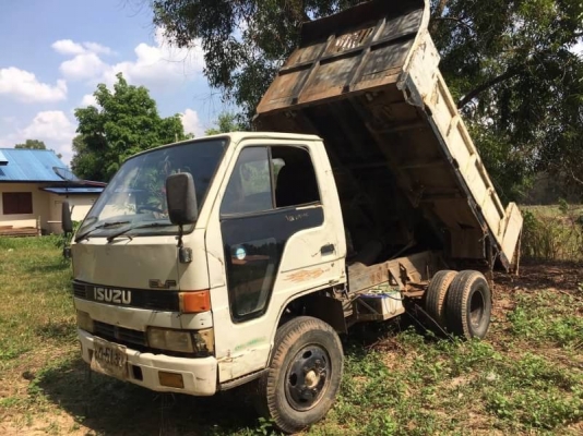 ขาย 3 คัน 465,000 บาท  265,000 บาท. KOMATSU PC150-3 เครื่อง 6BB1 -Turbo โช่หนา เอวแน่น เอกสารชื้อขาย  155,000 ISUZU NKR ดั้ม 3 คิว เครื่อง 4BC2-100 แรง (สีขาว มีเล่ม)  125,000 ISUZU NKR ดั้ม 3 คิว เครื่อง 4BE1-110 แรง (สีน้ำเงิน ไม่มีเล่ม)  รถอยู่ จ.ยโสธร ขาย 3 คัน 465,000 บาท  265,000 บาท. KOMATSU PC150-3 เครื่อง 6BB1 -Turbo โช่หนา เอวแน่น เอกสารชื้อขาย  155,000 ISUZU NKR ดั้ม 3 คิว เครื่อง 4BC2-100 แรง (สีขาว มีเล่ม)  125,000 ISUZU NKR ดั้ม 3 คิว เครื่อง 4BE1-110 แรง (สีน้ำเงิน ไม่มีเล่ม)  รถอยู่ จ.ยโสธร