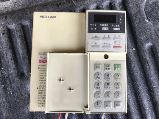 ขายอินเวอเตอร์ ปรับรอบมอเตอร์ Mitsubishi 1HP. 380V สภาพสวย ของตัดตู้ไฟ สภาพสวย พร้อมใช้งาน ขายอินเวอเตอร์ ปรับรอบมอเตอร์ Mitsubishi 1HP. 380V สภาพสวย ของตัดตู้ไฟ สภาพสวย พร้อมใช้งาน